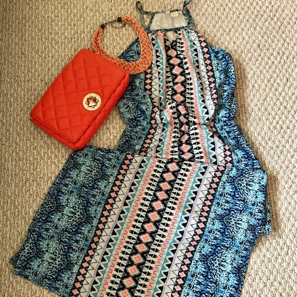 EUC Geometric High-Neck Maxi